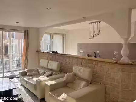 montélimar – appartement 100 m² meublé – petite copropriété – 180 000