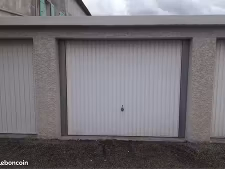 garage centre ville accès facile proche gare