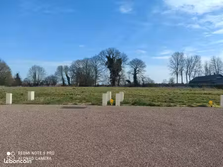 terrain 2 380 m² boulleville