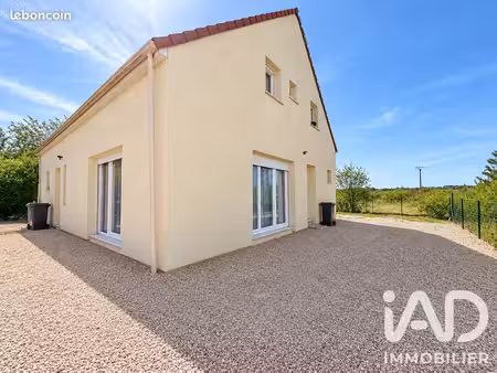 maison 4 pièces 145 m²