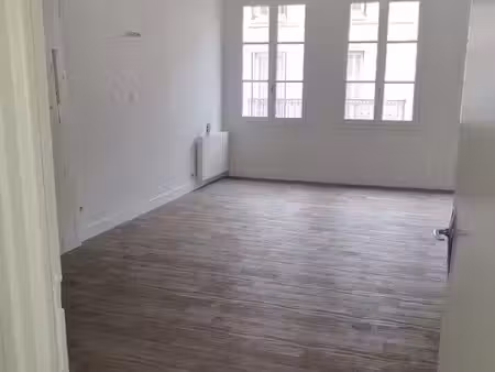 loue t2 centre ville chartres