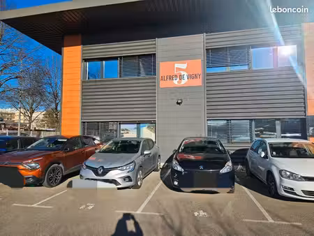 local commercial
