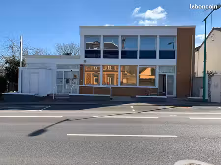 local commercial