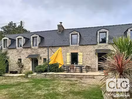 maison 6 pièces 165 m²