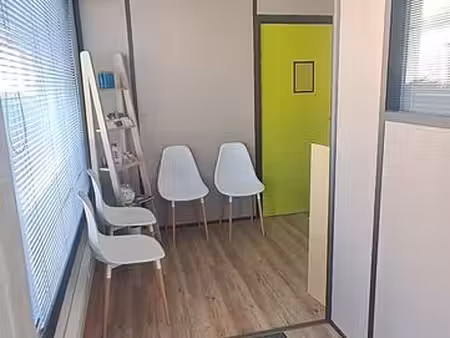 bureau / salle de soin à louer dans cabinet partagé