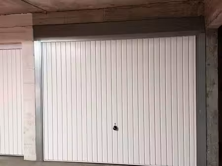 parking / box