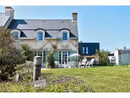 petite maison avec piscine dans résidence de tourisme
