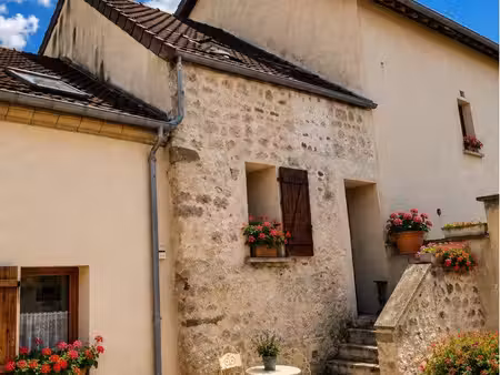 maison de charme en co-propriété dans un corps de ferme à auvers sur oise