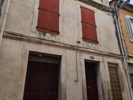 maison de ville à rénover – 90 m² – 3/4 chambres – terrasse