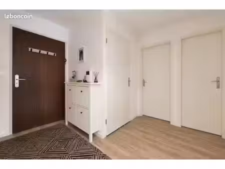 appartement 3 pièces 63 m²
