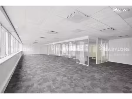 bureau 580 m²