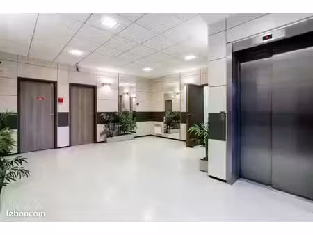 bureaux 532 m²