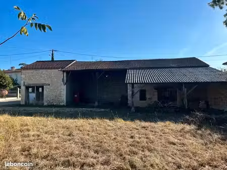 maison 2 pièces 141 m²
