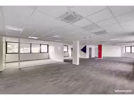 bureau 257 m²