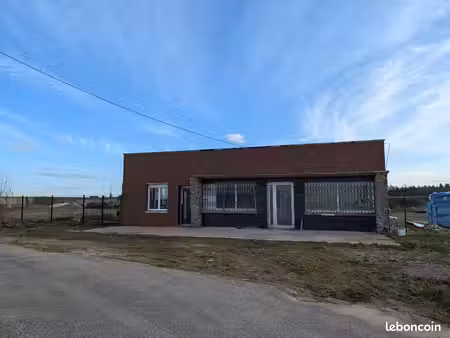 local commercial 170 m² + terrain 2 042 m² – idéal restaurant – nassandres