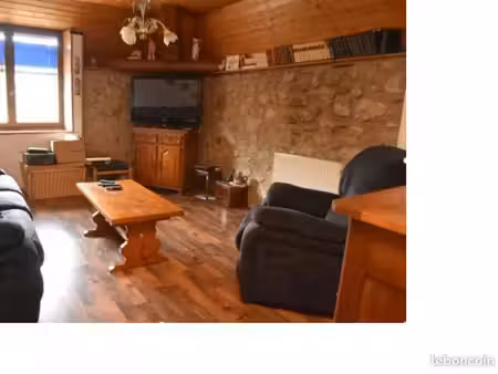 vds maison de village