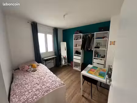 appartement 6 pièces 105 m² garage et parking