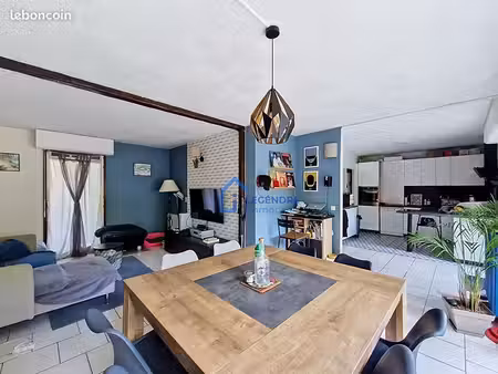 maison 5 pièces 101 m²