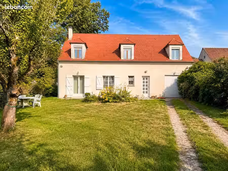 propriété 5 pièces 153 m²