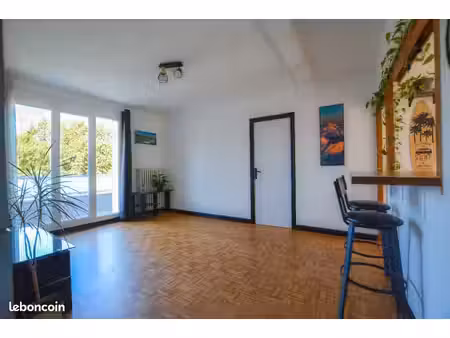 appartement traversant 3 pièces 51m²