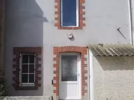location maison à geneston (44140) : à louer / 58m² geneston