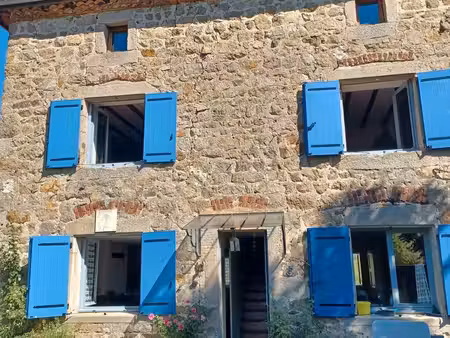 chambre meublée dans grande maison