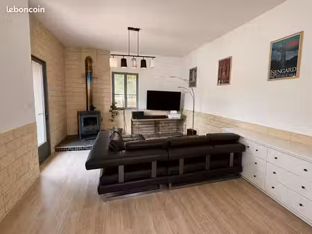 maison 5 pièces 245 m²
