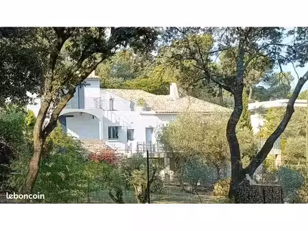 villa quartier planète