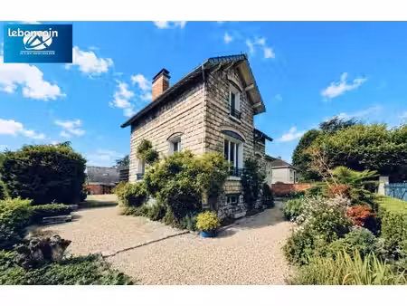 maison 6 pièces 135 m²