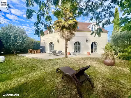 villa 6 pièces 159 m²