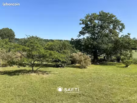 terrain 1110 m² lunay