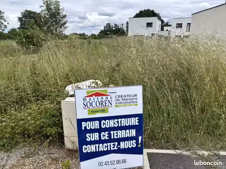 terrain à bâtir de 492 m² à ecouflant (49)