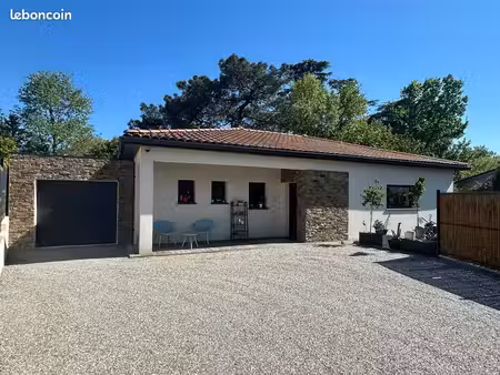 maison moderne de 2019 – 108 m² avec jardin  terrasses – bouloc