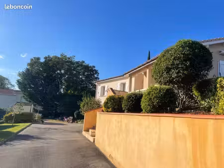 maison traditionnelle rénovée  5 pièces 125 m²