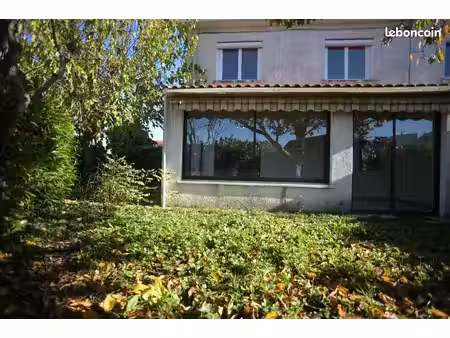 maison d habitation avec commerce de rapport