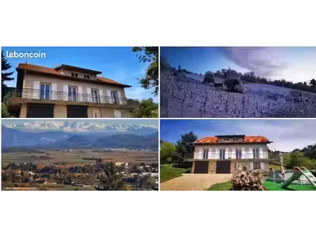 maison traditionnelle avec vue panoramique