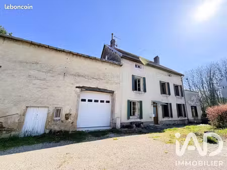 maison 8 pièces 205 m²