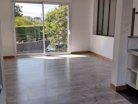 maison 3 chambres  terrain
