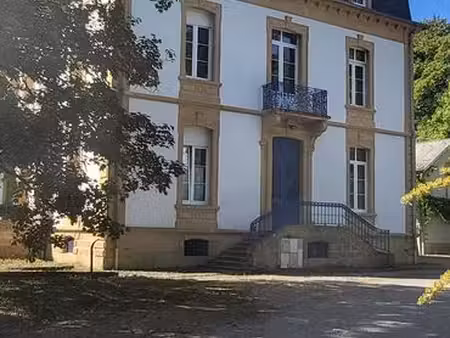 appartement f3 de 91m2 dans grande maison de maître