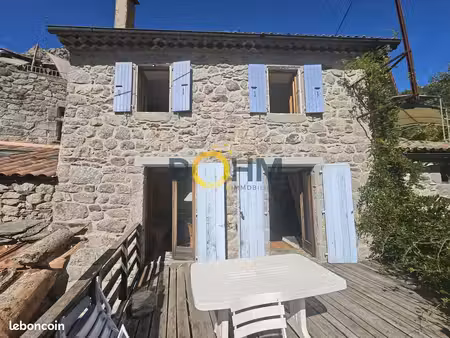 maison de village 4 pièces 84 m²
