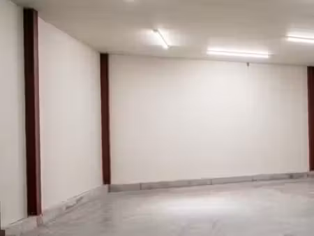 local industriel 30 m²