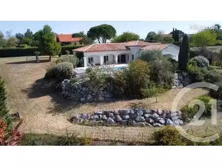 maison 6 pièces 182 m²