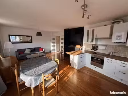 appartement 4 pièces 94 m²