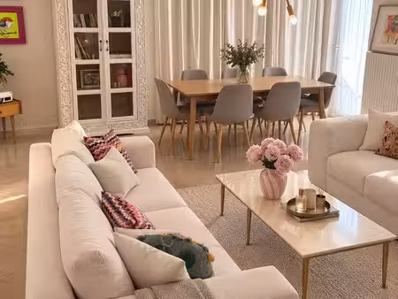 appartement dernier étage – 3 chambres – extérieurs – vue cathédrale – reims