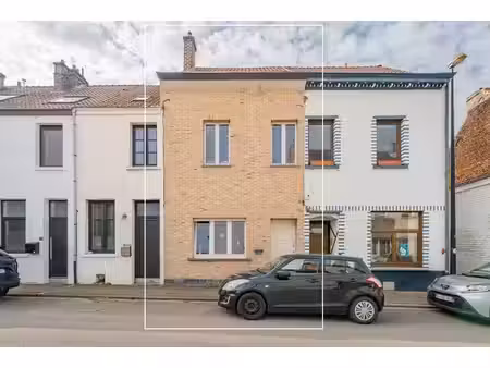 maison unifamiliale rénovée avec 3 ch. à rhode-saint-genèse