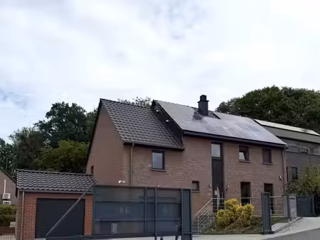 villa 4 façades au sein d'un clos sans issue