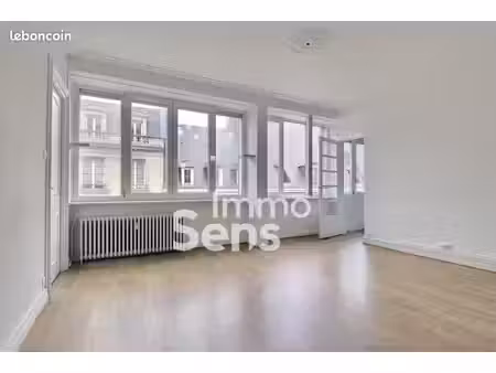 appartement 2 pièces 50 m²