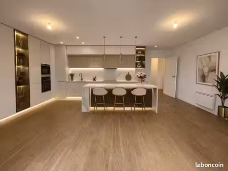 appartement 4 pièces 81 m²