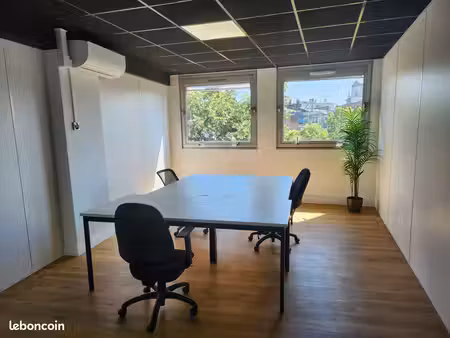 bureaux modernes et lumineux disponibles immédiatement
