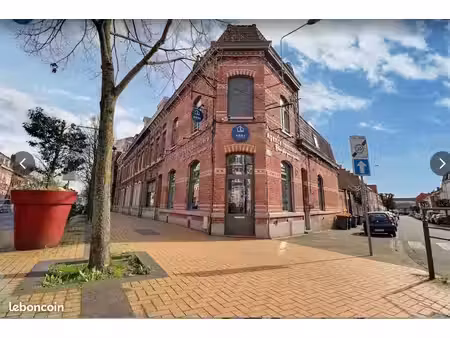 local commercial  emplacement de premier choix rue de la gare